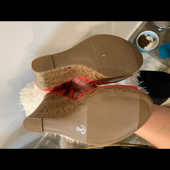 Coral wedge heels - Picture 3 of 4